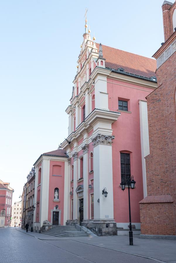 P&O Serviced Apartments Swietojanska Varsovia Exterior foto