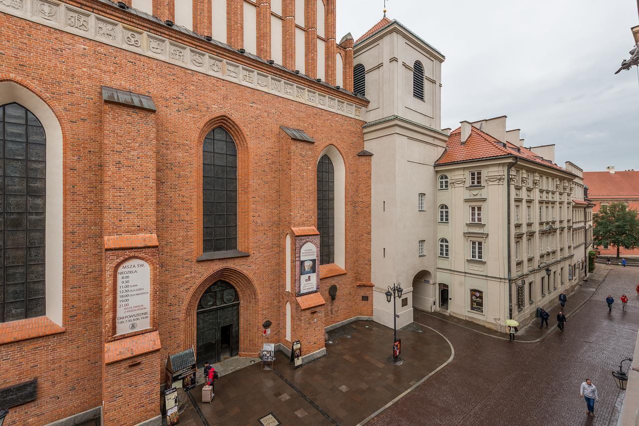 P&O Serviced Apartments Swietojanska Varsovia Exterior foto